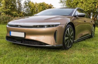 Touted As The Tesla-Killer, Lucid Scrambles to Stay On The NASDAQ