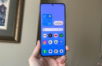 5 ways manufacturers have changed phones for the worse