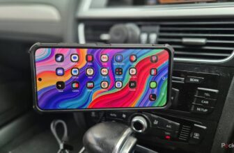 I tried this magnetic car charger, and it turned my phone into and adjustable infotainment unit