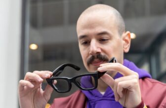 Meta Hits Pause on Ray-Ban Display Expansion to Europe and Canada