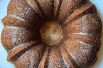 Apple Cider Donut Cake – Fall Favorite